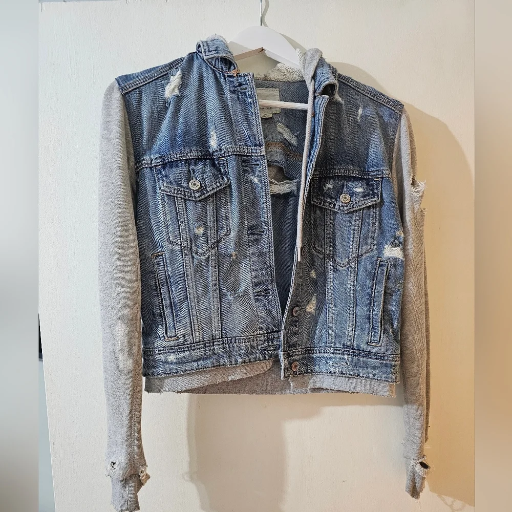 AE Ripped Denim Jacket XXS - Picture 1 of 4